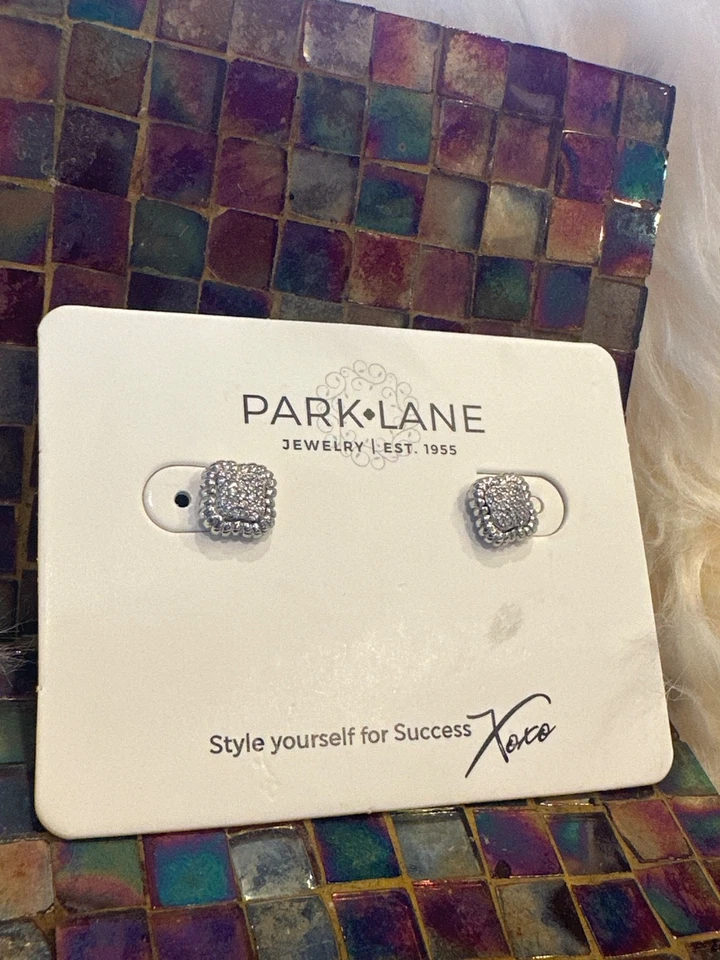 Pendientes perforados Park Lane "TAFFY" ORO ROSA BRILLANTE CIRCONITA CÚBICA ¡Nuevos! Reg. $58 Foto 3 de 3