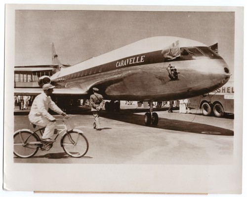 1957 France's New Caravelle at San Francisco International Airport News Photo