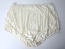 Vanity Fair Cream Lace Nouveau Silky Panties Size 10 High Waist Briefs Vintage