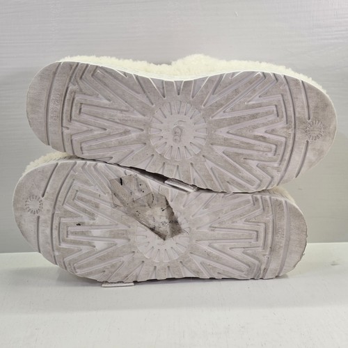 Ugg Fluffita Cream Bone White Fur Adjustable Strap Chunky Platform Slide Size 9 - Picture 10 of 10