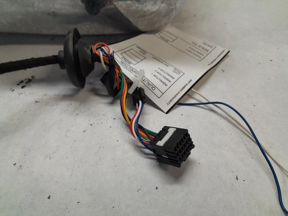 Пассажирское боковое зеркало вида в классическом стиле подходит для пикапа 14-19 SIERRA 1500 1683230 - Изображение 2 из 4