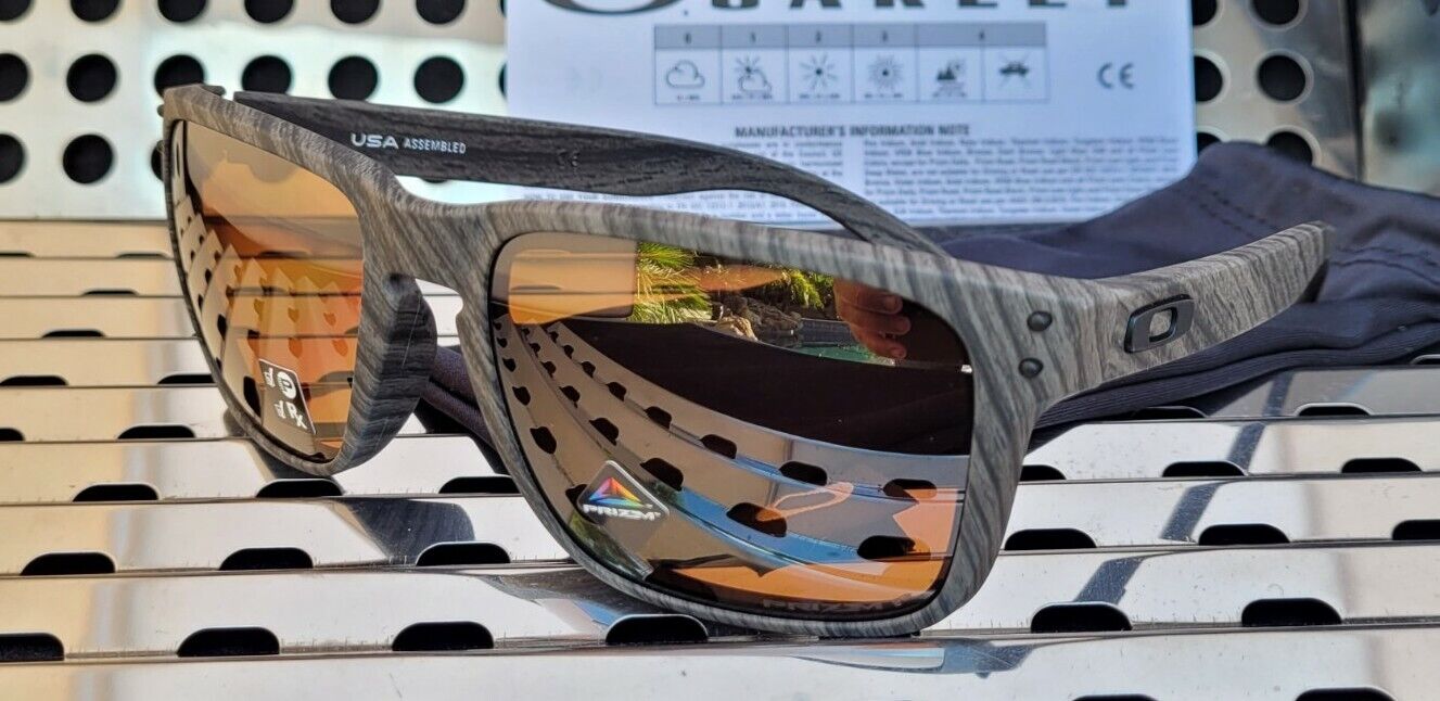 Oakley Holbrook XL Overview