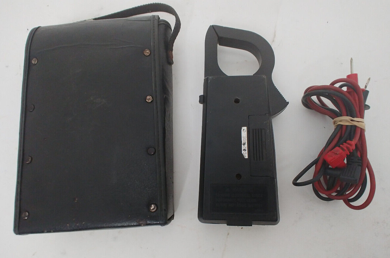 UEI DCP9 Clamp Multimeter Digital On Meter AC DC Voltmeter TESTED