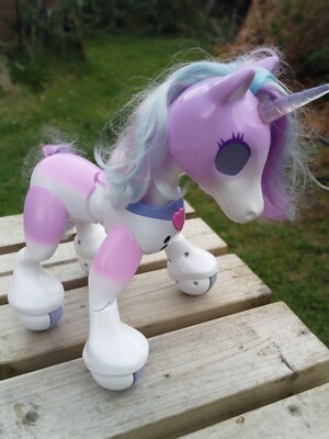 Interactive Unicorn Zoomer Enchanted Unicorn Toy SPIN MASTERS