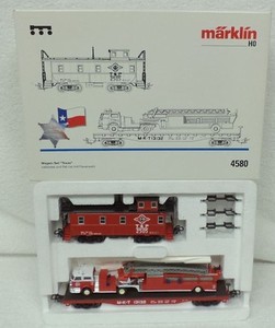 Märklin 46408 2 wagons pour le transport de voitures de la SNCF H0