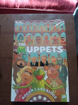 The Muppet Show HC DM Exclusive Phil Noto Cover Plus Bonus