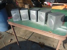 SONY DELUXE 8 ohm 20W Satellite Speakers - 5 with wiring