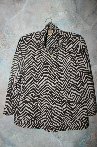 CHICO’S Animal Print Dark Chocolate Brown Cream Jacket Size 2 Super Cute! - Picture 3 of 11