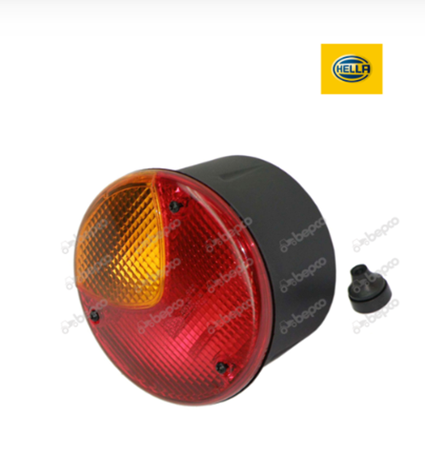 For MASSEY FERGUSON REAR LIGHT RIGHT - Picture 1 of 1