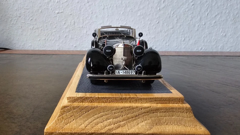 1/43 Mercedes-Benz 770, offen; gepanzert; 1940; EMC-Handarbeitsmodell - Bild 4 von 4