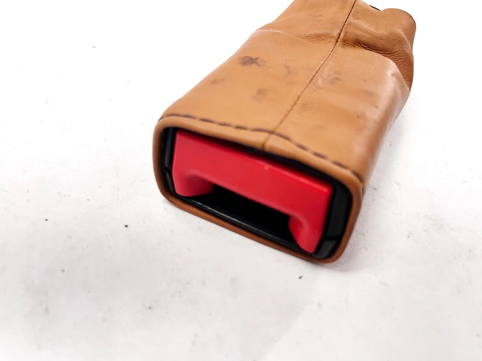 08-14 FERRARI CALIFORNIA TRASERO IZQUIERDO LADO IZQUIERDO CINTURÓN DE SEGURIDAD HEBILLA PESTILLO OEM Foto 2 de 3