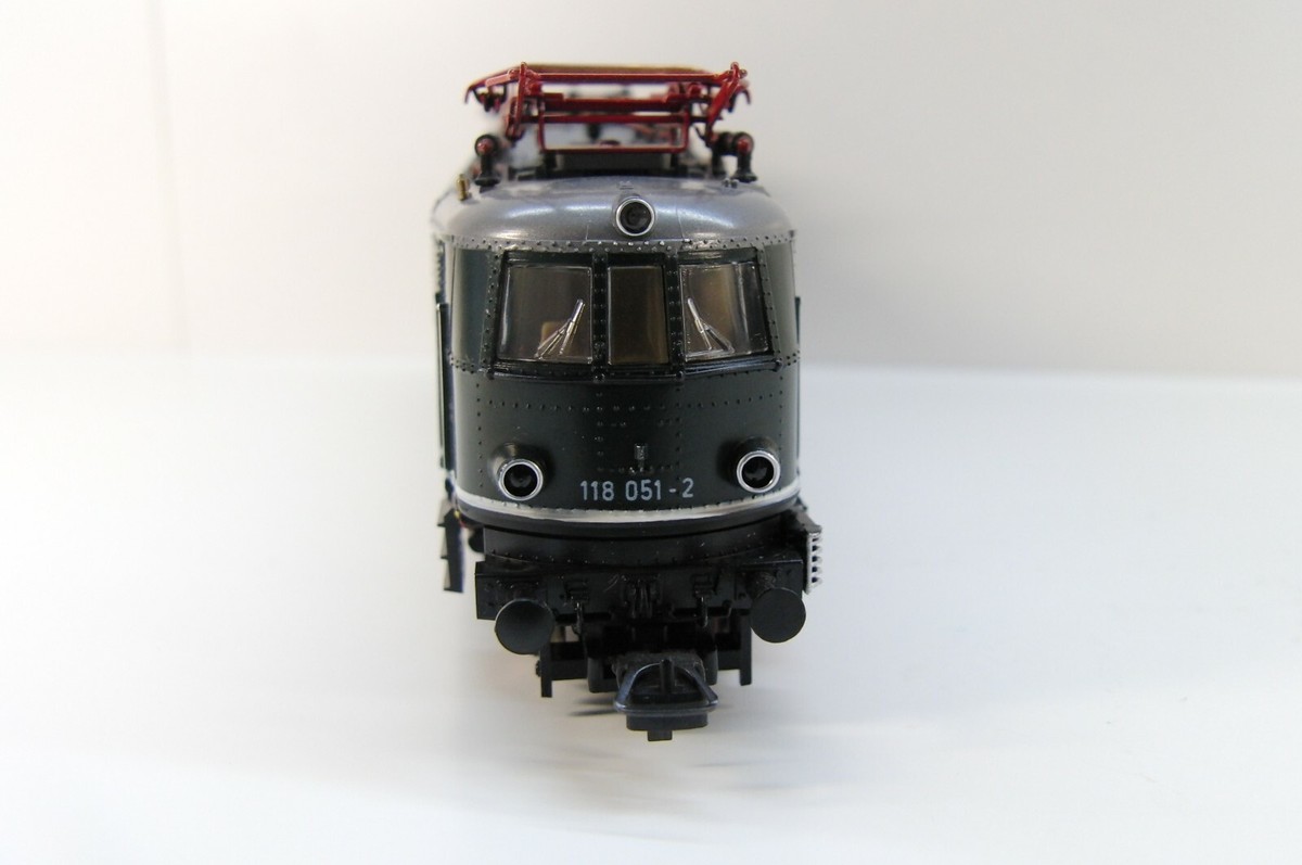 Rivarossi H0 - 1673 - Locomotive électrique - BR 118 - DB