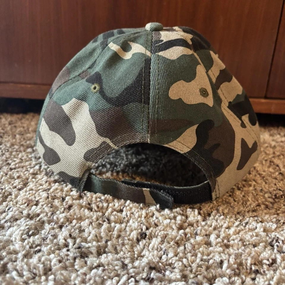 Sombrero Smith & Wesson camuflado nunca usado Foto 2 de 3