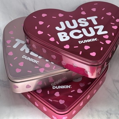 DUNKIN Munchkin Tins - 3 PACK -  Valentine Heart  *FREE GIFT W/PURCHASE*