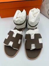 HERMES Santorini Sandal Etoupe Epsom (100% Authentic, Brand New) EU 38