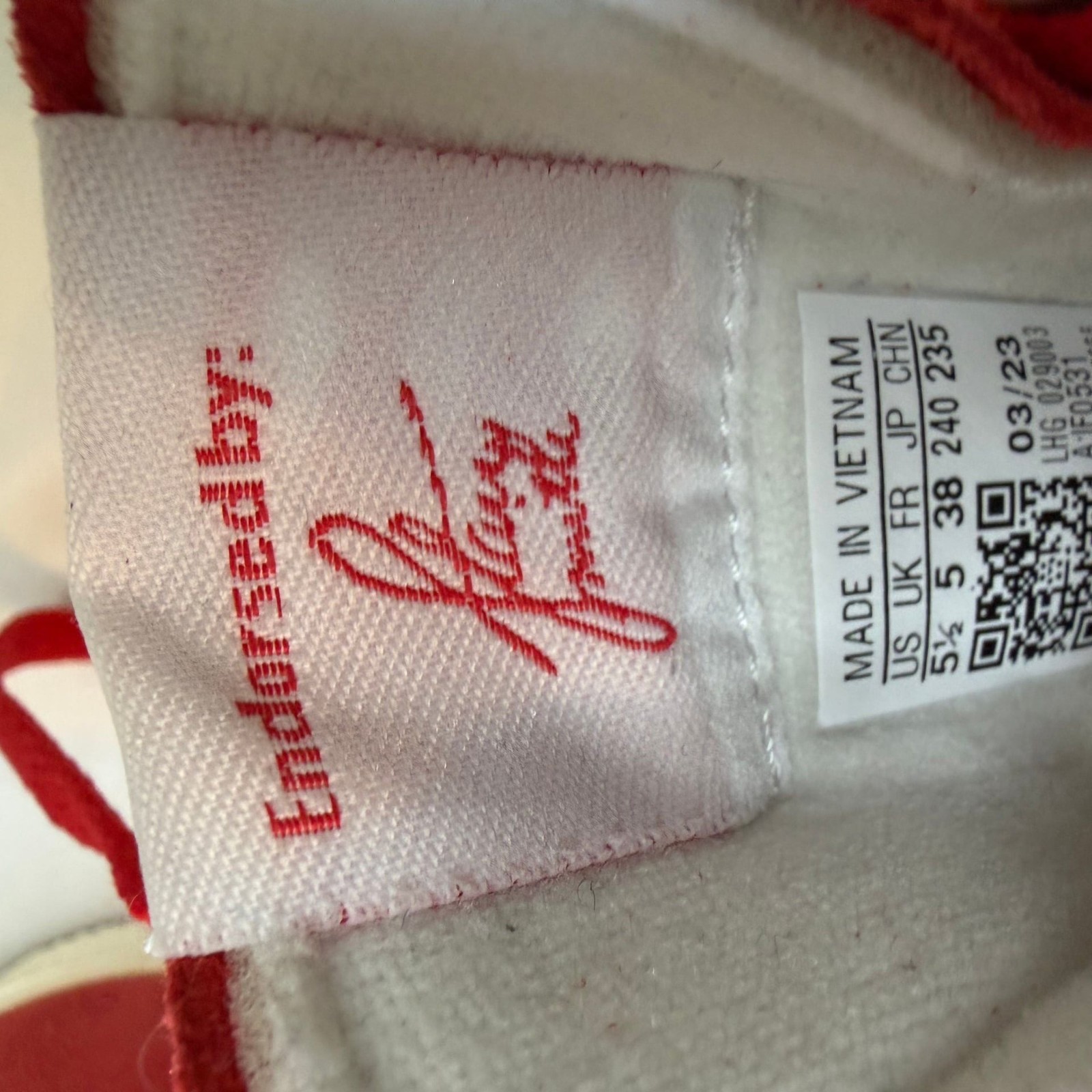 Adidas Originals Stan Smith CS Red White Mens Sneakers ID2044 thumbnail 6