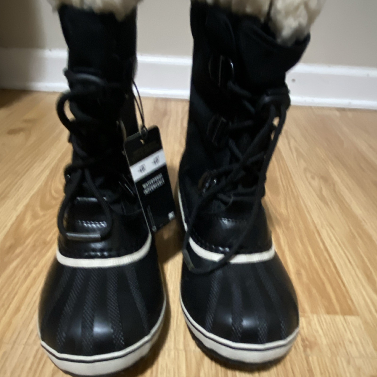 's Black Mid-calf Waterproof Snow Boots Faux Fur Lined Lace 