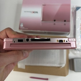 Nintendo 3DS Handheld Console Complete In Box Pink CTR-001 (USA) W Charger