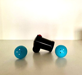 LEGO-Duplo Black Cannon Shooting w/ Red Firing Button & 2 Duplo Missiles-Rare