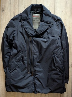 Prada Linea Rossa Gore-Tex Butterwear Jacket SGV481 Men s 52 Dark Navy Italy VTG