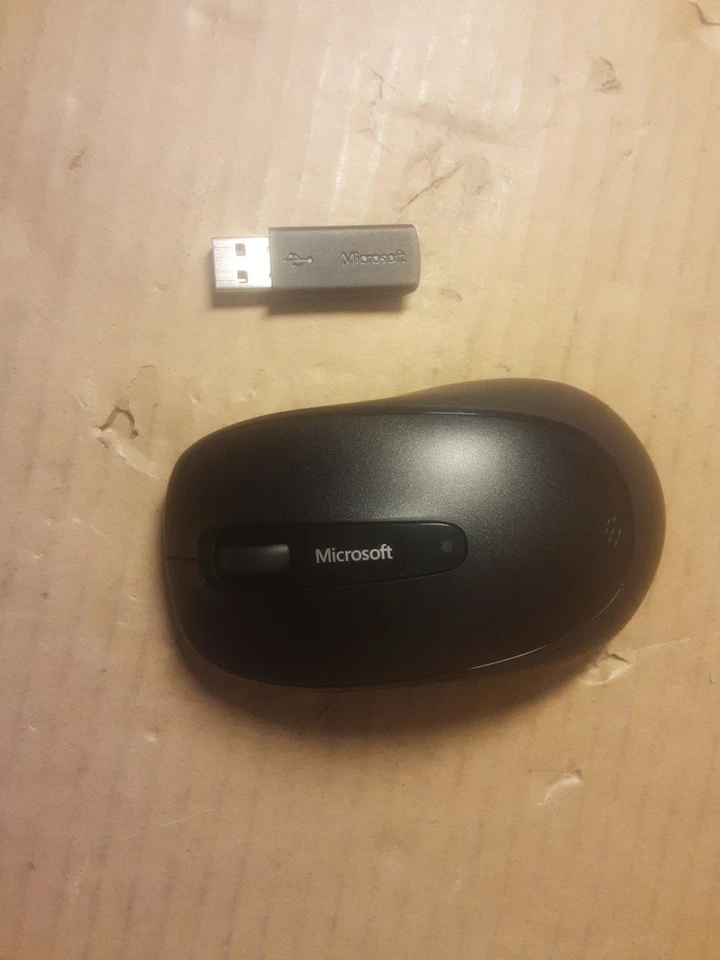 Microsoft Mouse  Model: 1416 Wireless Mouse 2000  + USB RECEIVER - Image 4 of 4
