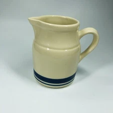 Vintage 1970s Roseville Ohio Pottery Stoneware Pitcher Farmhouse Kitchen (GL3)