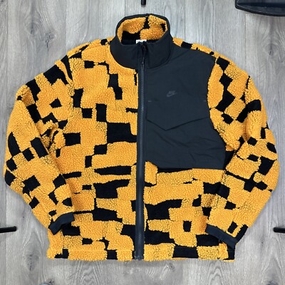 Nike Sportswear Therma-FIT Tech Pack orange Fleece Jacket Size Medium DD6632-011