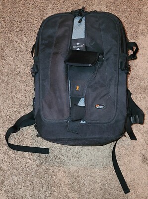 Lowepro Vertex 200 AW Professional Backpack  Rain Hood Included Free Shipping