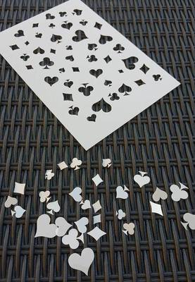 Glücksspiel MISCHEN PIK DIAMANTEN HERZEN KEULEN AIRBRUSH SCHABLONEN Hintergrund