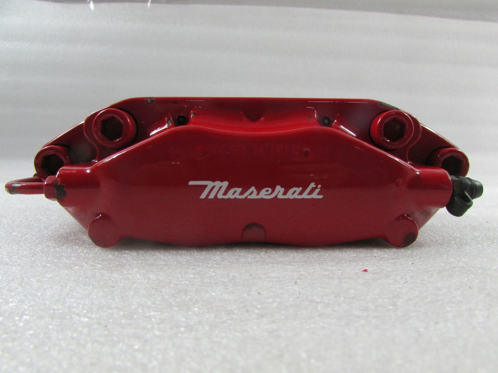 Maserati Granturismo, LH, Left Rear Brake Caliper, Red, Used, P/N 82102805