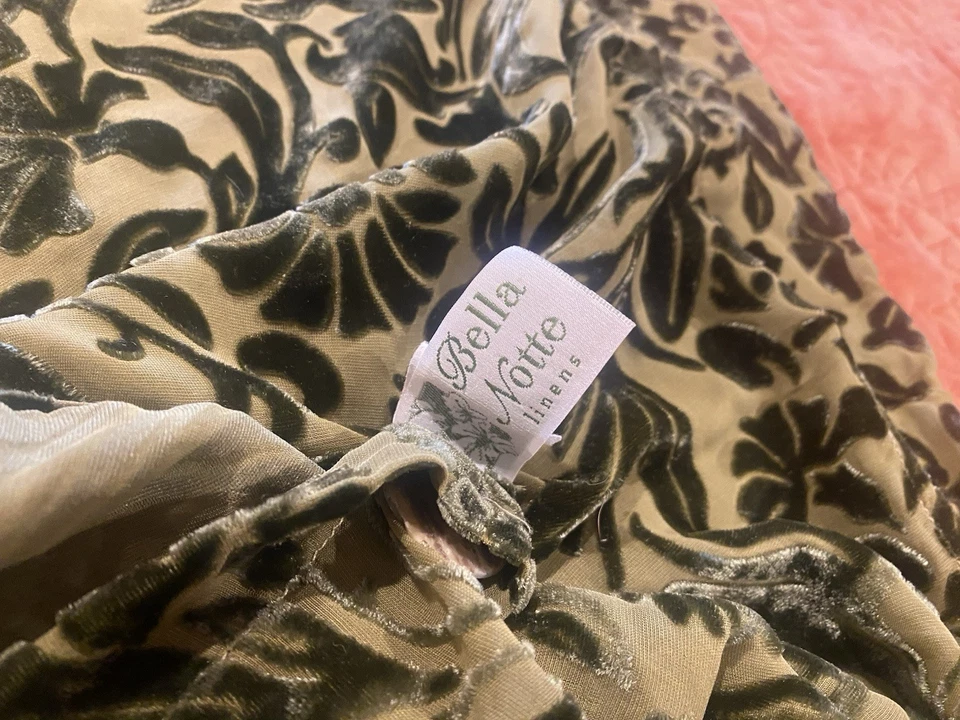 BELLA NOTTE Burnout Silk Green Sham - Image 3 of 4