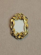 Vtg Avon Ornate Gold Tone Mini Picture Frame Brooch Flower And Bows 1.5"