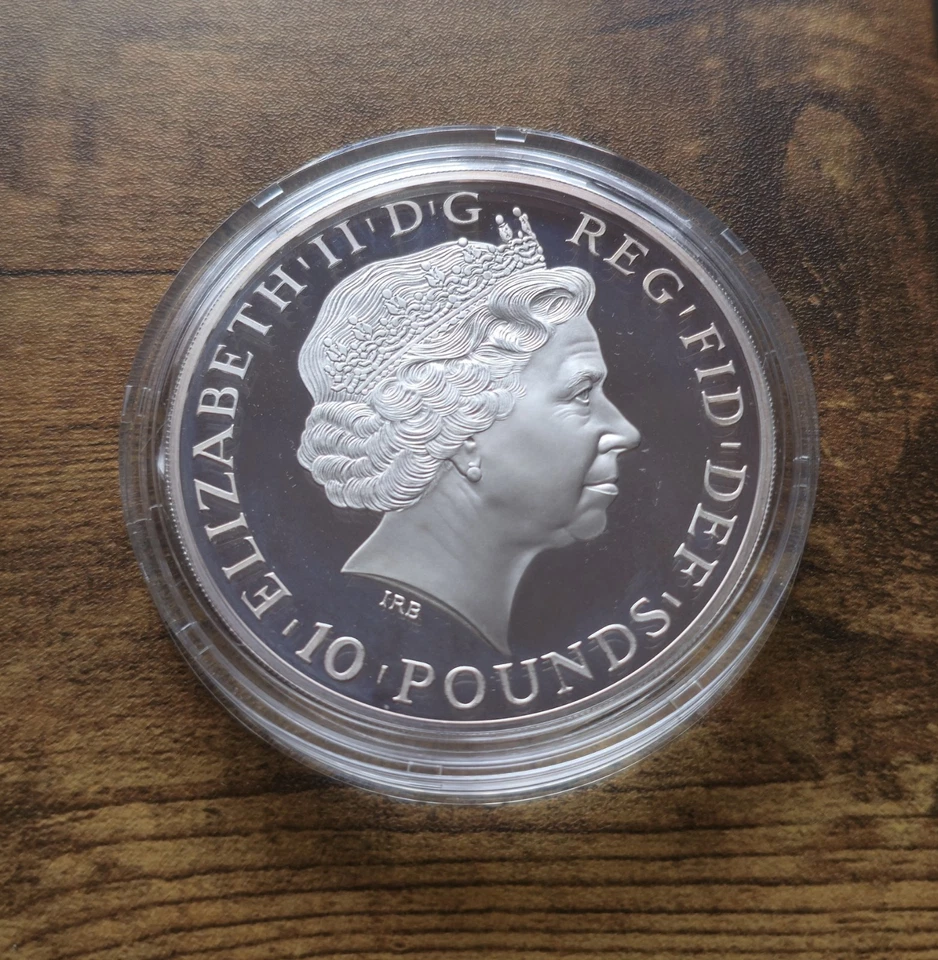 2013 Britannia 5 oz .999 Fine Silver £10 Coin In Original Box With COA. - Image 3 of 4