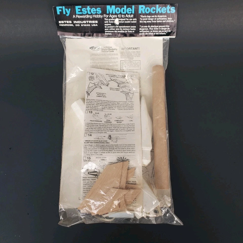 Vintage Estes Stealth Flying Model Rocket Kit #1929 Futuristic USAF Rare New - Image 2 of 3
