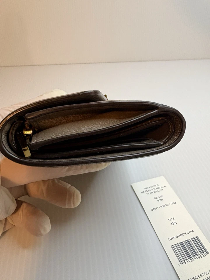 Cartera Tory Burch Kira Mediana Solapa Gris Garza Usada en Excelente Condición Foto 4 de 4