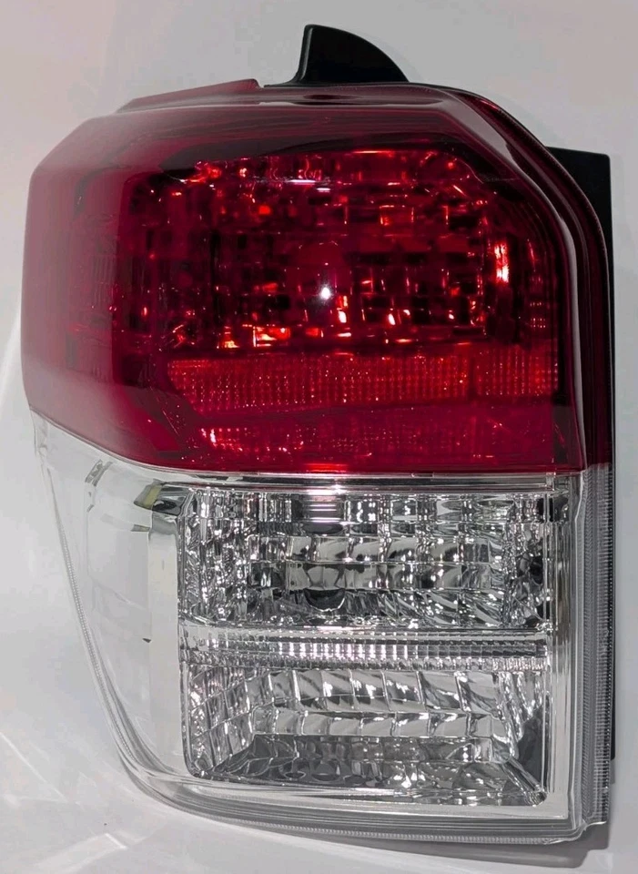 Luz trasera izquierda del lado del conductor para Toyota 4Runner Limited SR5 2010-2013 *VER DESCRIPCIÓN* Foto 2 de 4