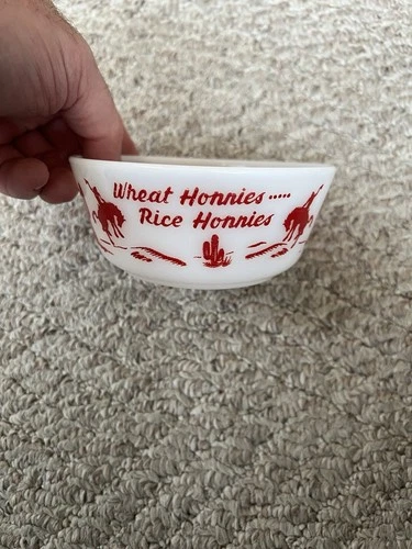 Vintage Hazel-Atlas Ranger Joe Round-Up Bowl Milk Glass Cereal Premium Maroon