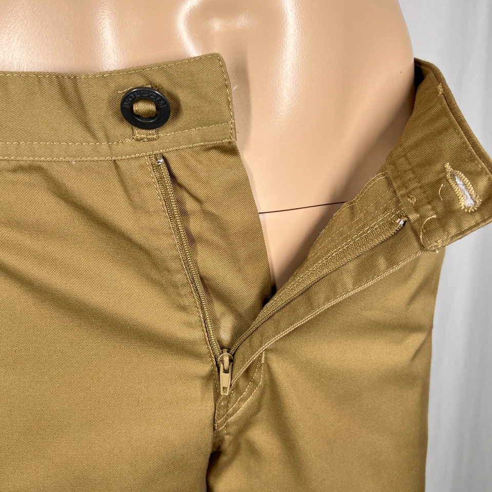 Volcom Men's 31W Beige Camel/Tan Flat Front Frickin Chino Twill Skate Shorts - Image 2 of 4