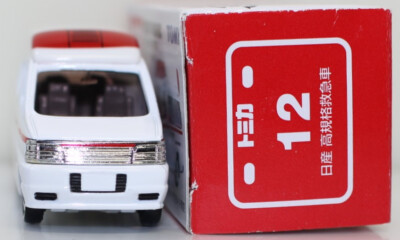 Tomica 12 Nissan Paramedic Ambulance 2400010309410 | eBay
