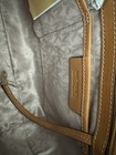 Foto 12 di 14