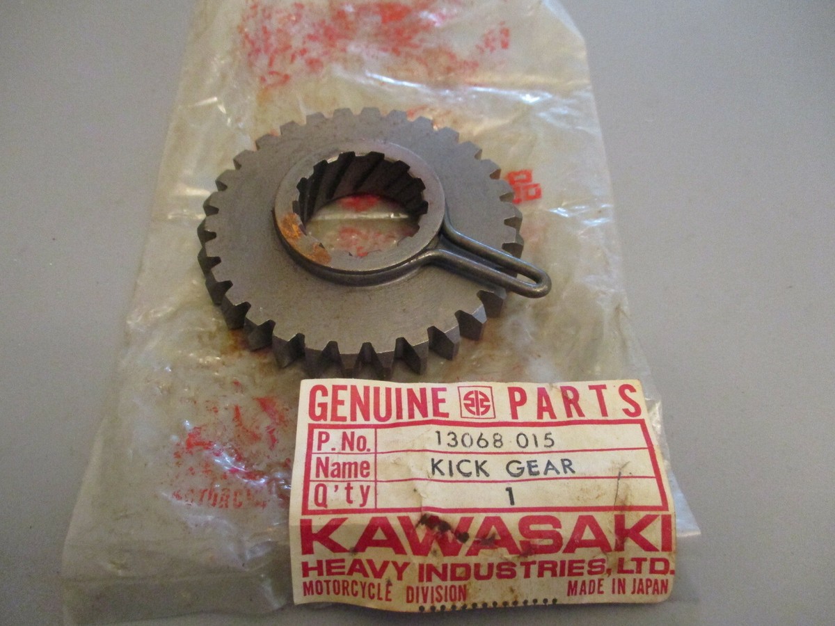 NOS Kawasaki OEM Kick Starter Gear 1972-1975 H1 H1B H1C H1D