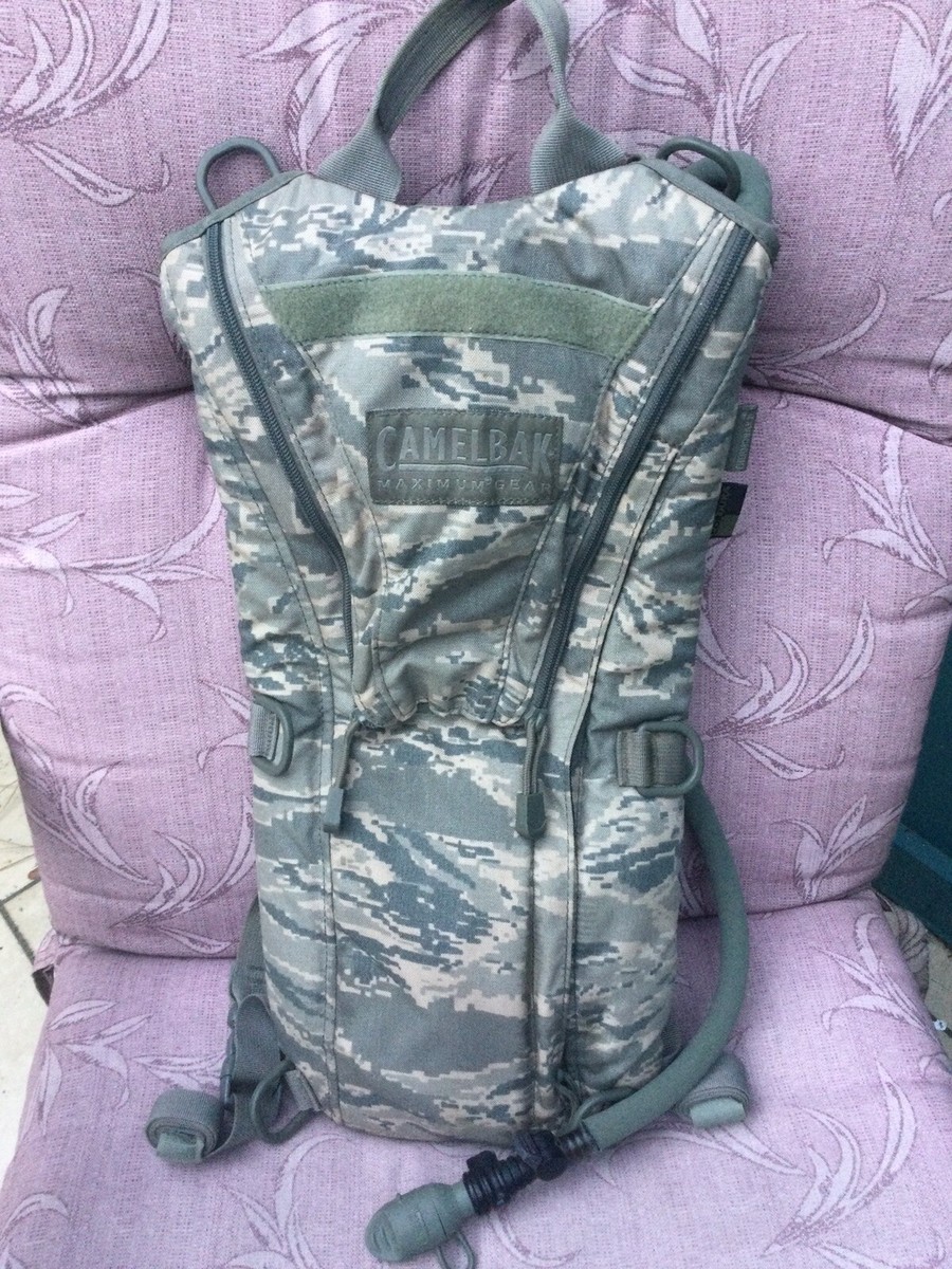 THERMOBAK CAMELBAK WATER MAX GEAR BACKPACK W/HOSE BLADDER 3L