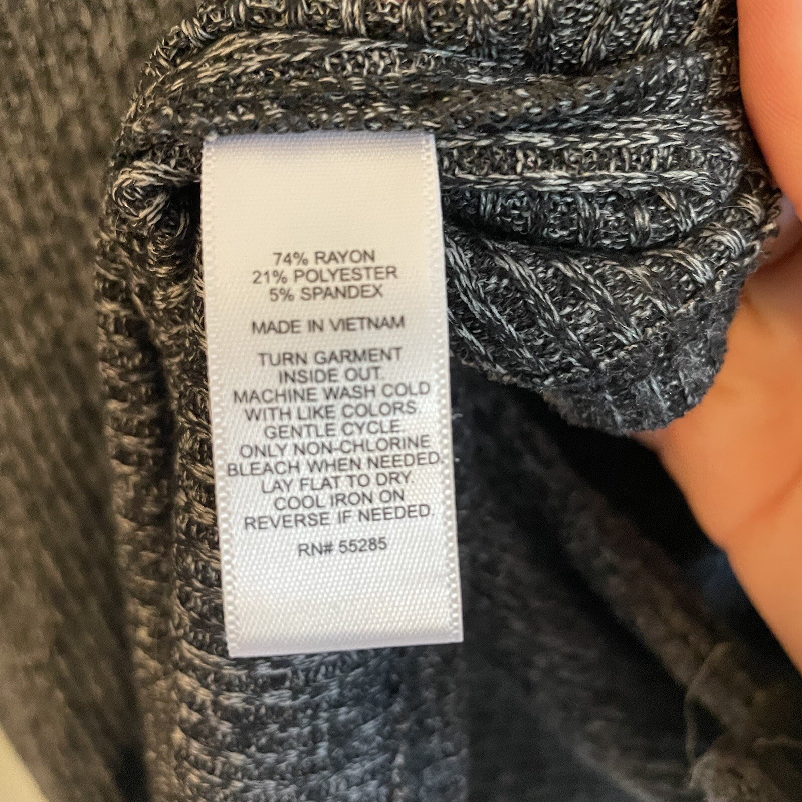 Express Solid Gray Basic V-Neck Pullover Long Sle… - image 5