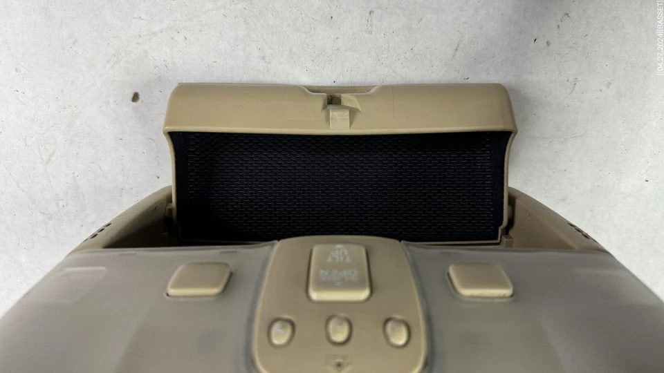 Верхняя консоль купольная карта 2002-2006 Lexus ES330 ES300 светло-бежевая желтовато-коричневая - Изображение 2 из 4