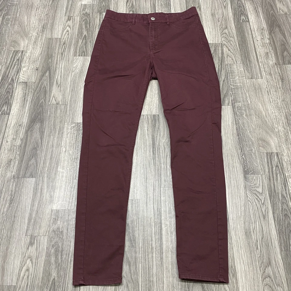 Pantalones informales DIVIDED by H&M ajustados tiro medio elásticos borgoña para mujer talla 12 Foto 3 de 4