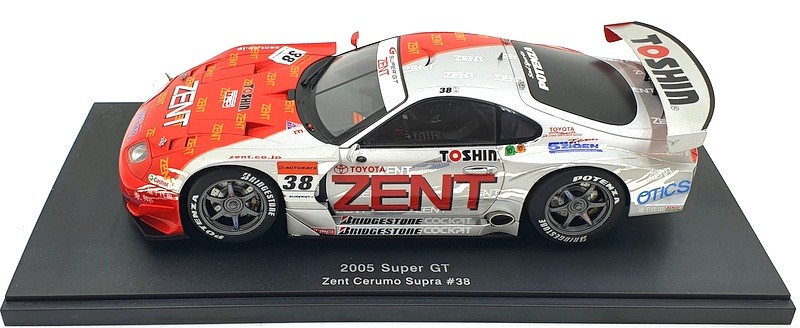 Autoart 1/18 Scale Diecast 38509 Toyota Supra Super GT 2005 Zent