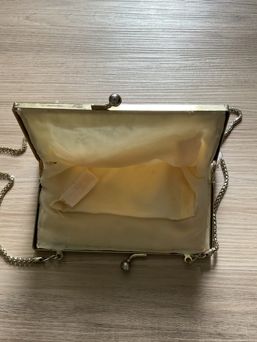 VTG Classic Magid White Beaded Bride Cocktail Evening Shoulder Bag 90s Y2K Chain - Picture 4 of 5