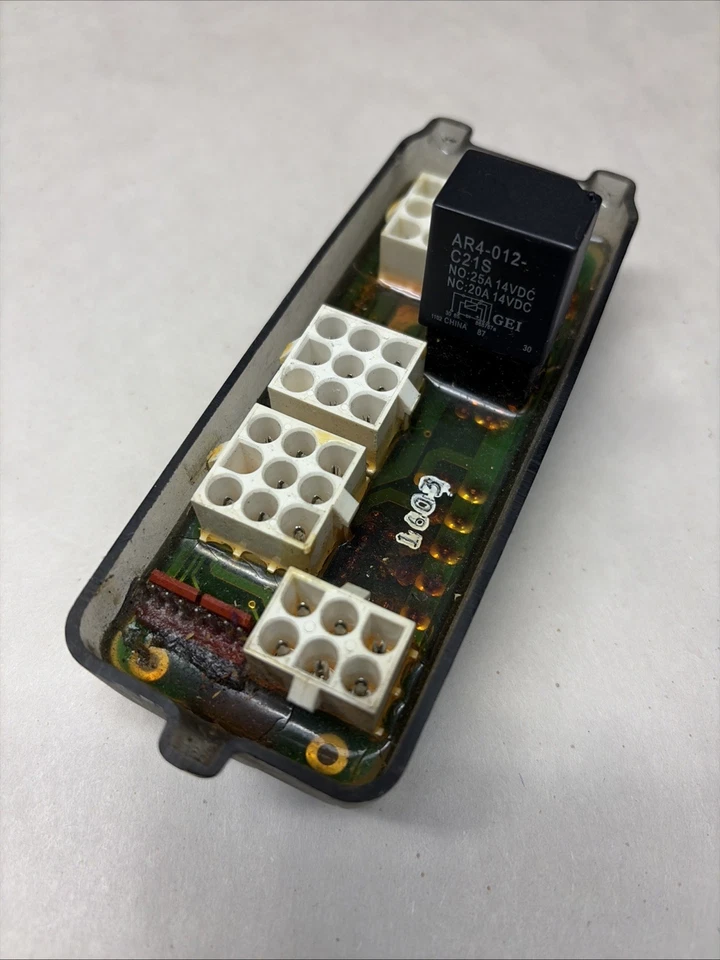 印度摩托车 99-03 Chief/Scout/Spirit,EHC 电子诊断模块 14 — 第 3/4 张图片