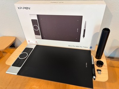 Xp-pen Deco Pro Graphics Tablet - Clean! Includes everything!