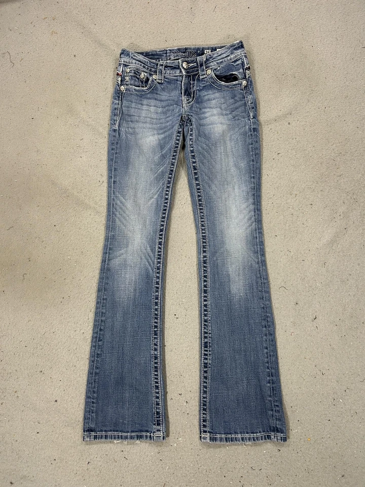 Pantalones de mezclilla Miss Me para mujer 26 Signature bota tiro bajo bigotes panal Y2K cuadros Foto 2 de 4